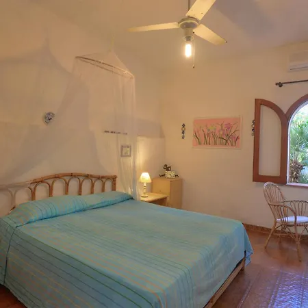 Cozy In Punta Milocca With Kitchen Σπίτι διακοπών Terrauzza